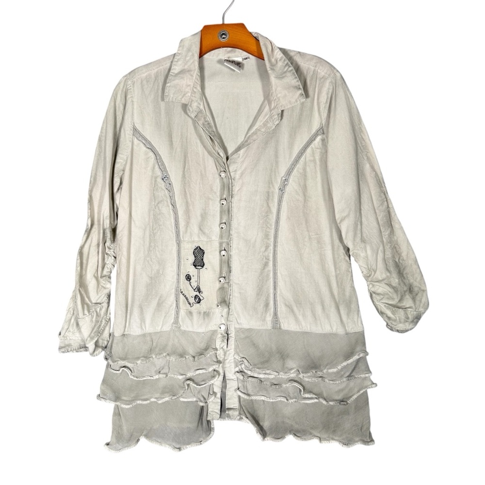 Parsley & Sage Grey Button Down Blouse Artsy Embroidered Neutral M